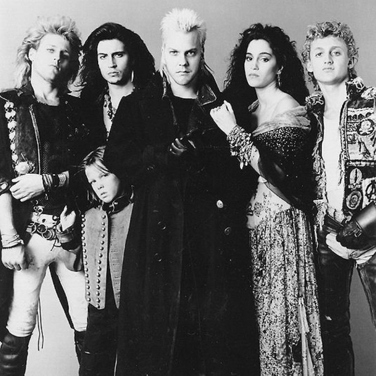 1987-thelostboys-promosstills-00005.jpg