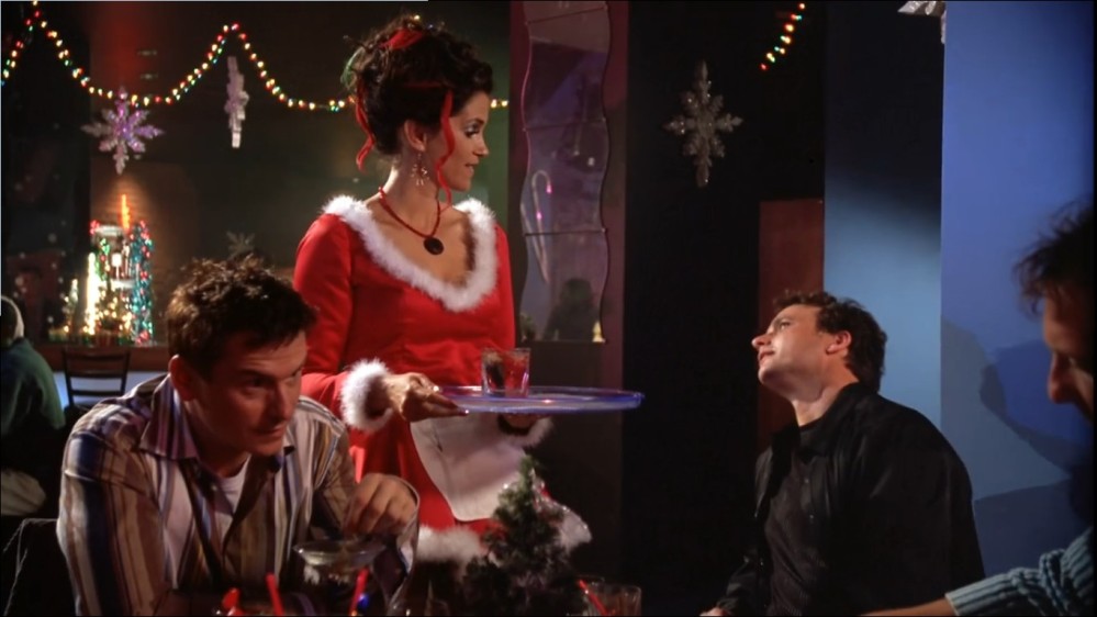 2003-Jami-Gertz-in-Undercover-Christmas--screencaps-0013.jpg
