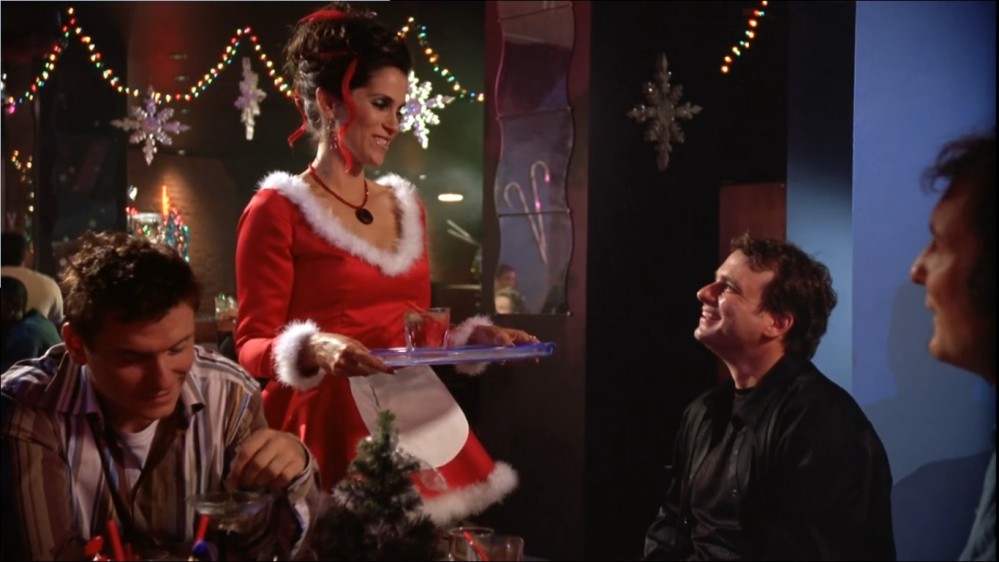 2003-Jami-Gertz-in-Undercover-Christmas--screencaps-0017.jpg