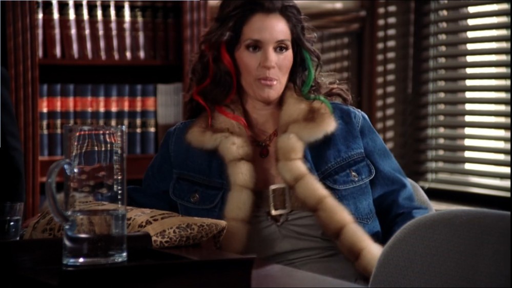 2003-Jami-Gertz-in-Undercover-Christmas--screencaps-0151.jpg