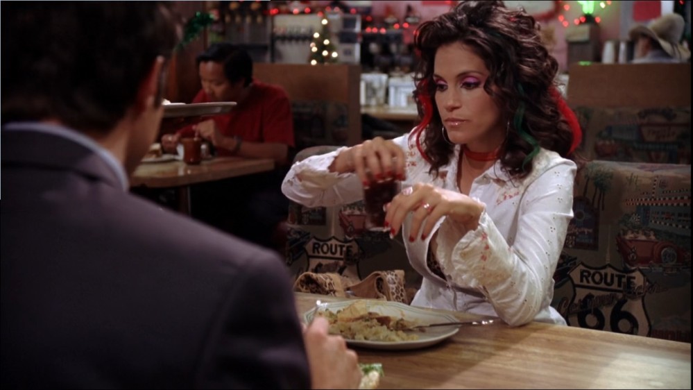 2003-Jami-Gertz-in-Undercover-Christmas--screencaps-0258.jpg