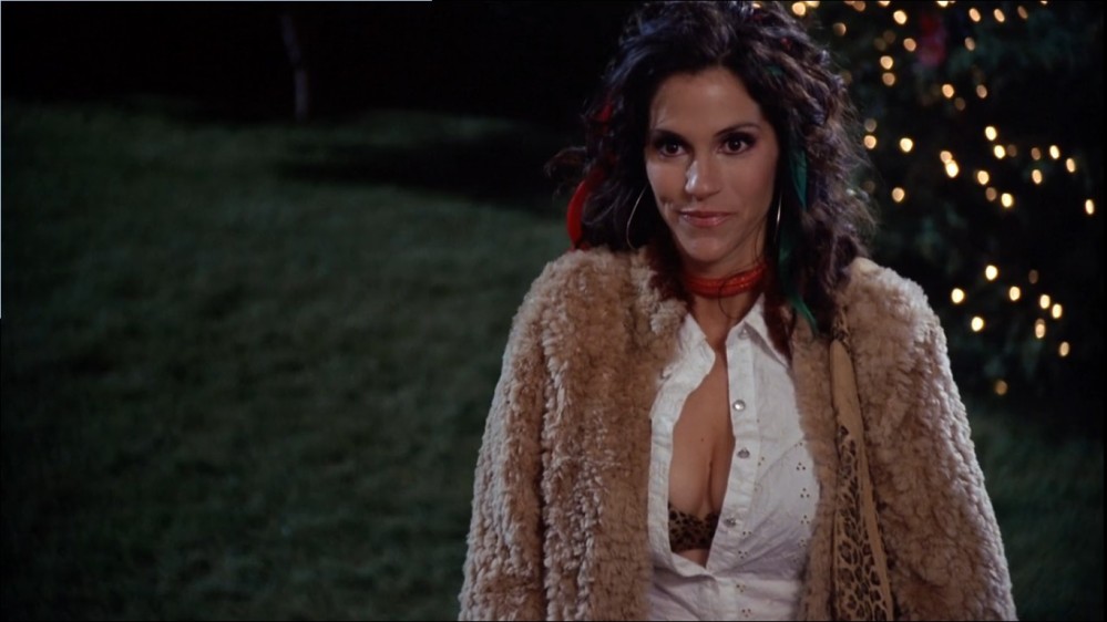 2003-Jami-Gertz-in-Undercover-Christmas--screencaps-0355.jpg