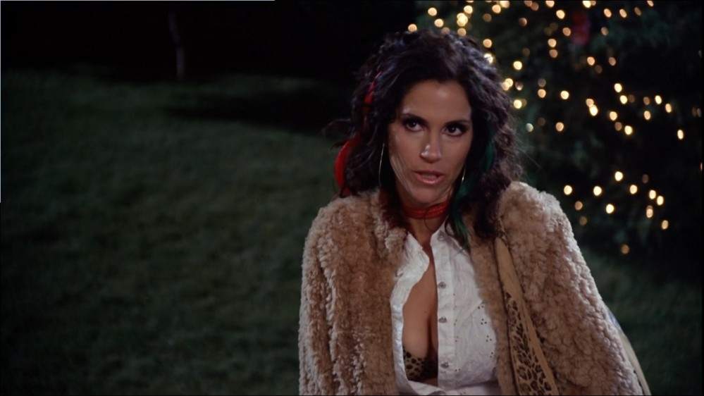 Click to view full size image
==============
2003-Jami-Gertz-in-Undercover-Christmas--screencaps-0357.jpg 2003-Jami-Gertz-in-Undercover-Christmas--screencaps-0357.jpg