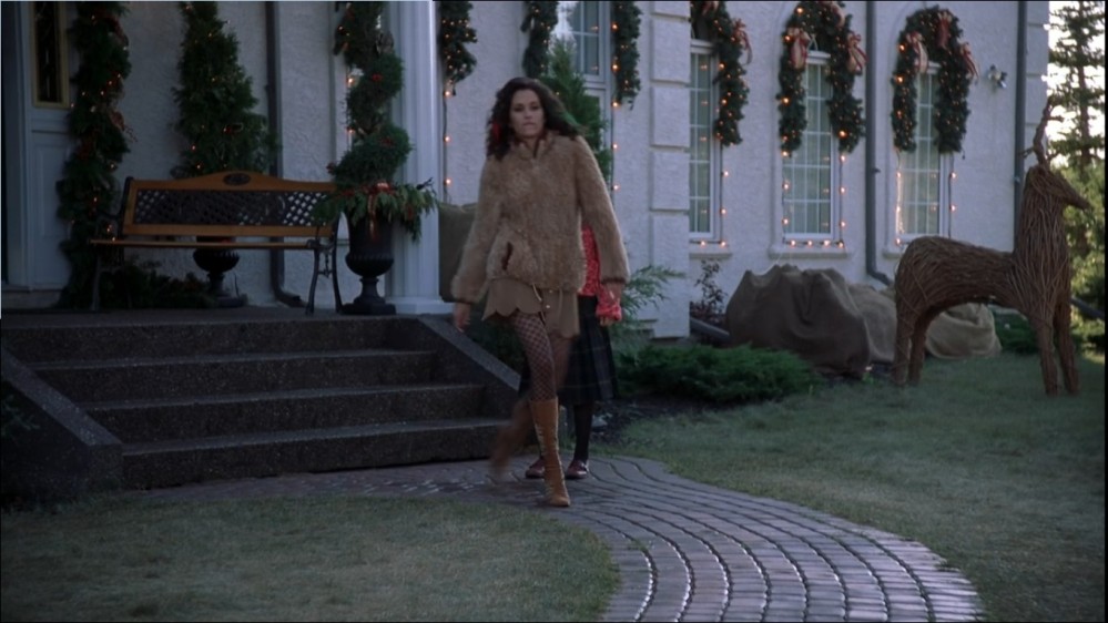 2003-Jami-Gertz-in-Undercover-Christmas--screencaps-0666.jpg
