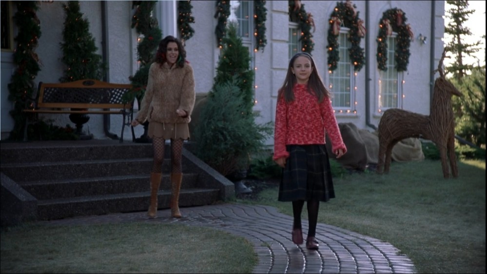 2003-Jami-Gertz-in-Undercover-Christmas--screencaps-0671.jpg