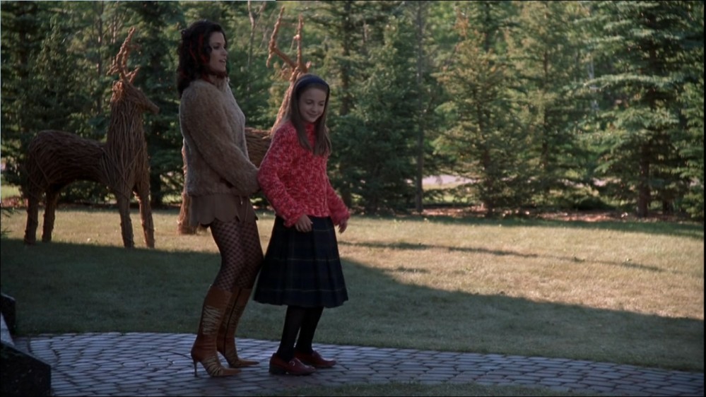 2003-Jami-Gertz-in-Undercover-Christmas--screencaps-0677.jpg