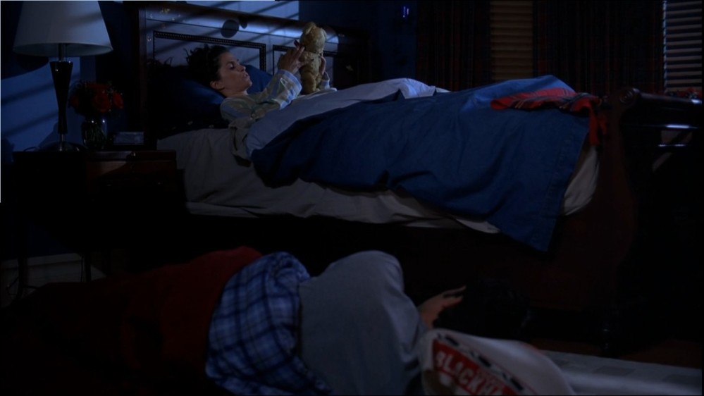Click to view full size image
==============
2003-Jami-Gertz-in-Undercover-Christmas--screencaps-0770.jpg 2003-Jami-Gertz-in-Undercover-Christmas--screencaps-0770.jpg