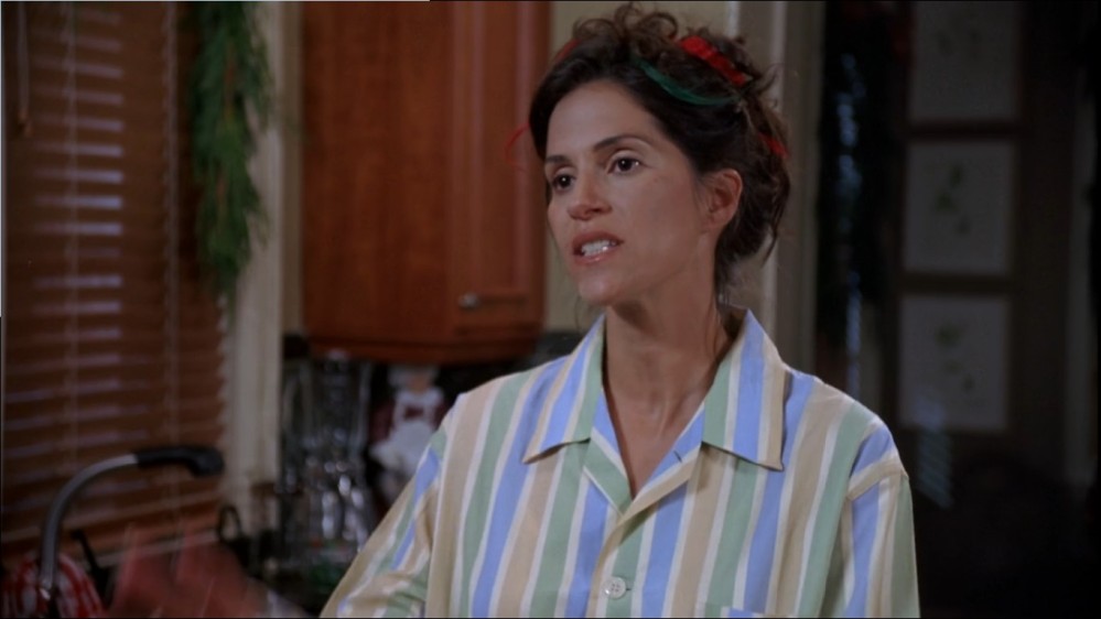 2003-Jami-Gertz-in-Undercover-Christmas--screencaps-0936.jpg