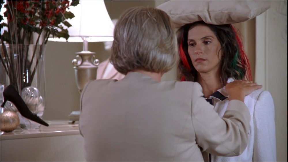 2003-Jami-Gertz-in-Undercover-Christmas--screencaps-1057.jpg