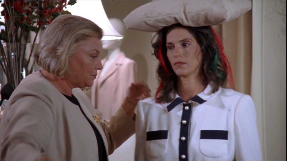 Click to view full size image
==============
2003-Jami-Gertz-in-Undercover-Christmas--screencaps-1060.jpg 2003-Jami-Gertz-in-Undercover-Christmas--screencaps-1060.jpg