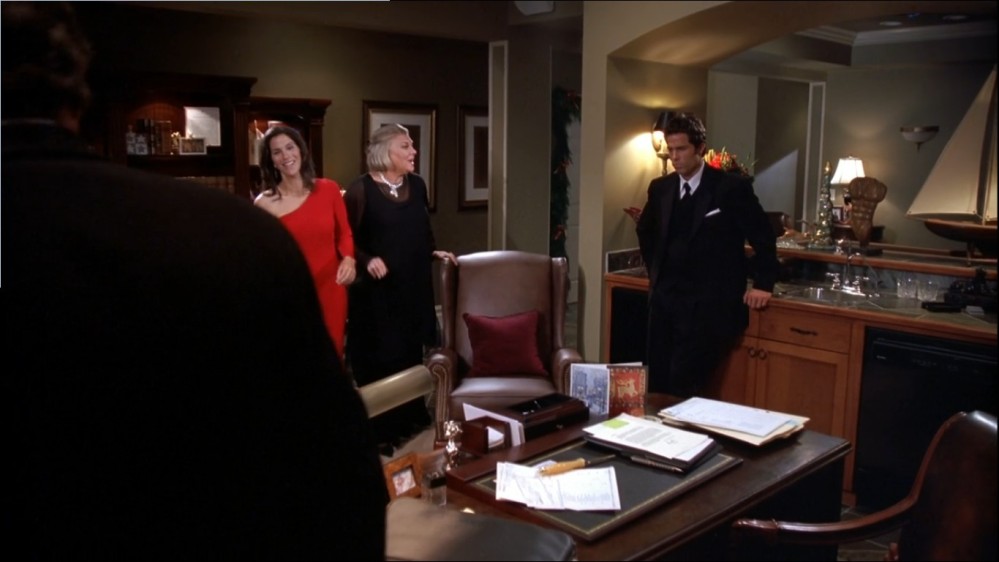 Click to view full size image
==============
2003-Jami-Gertz-in-Undercover-Christmas--screencaps-1180.jpg 2003-Jami-Gertz-in-Undercover-Christmas--screencaps-1180.jpg