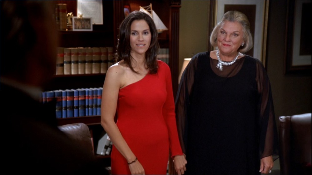 Click to view full size image
==============
2003-Jami-Gertz-in-Undercover-Christmas--screencaps-1188.jpg 2003-Jami-Gertz-in-Undercover-Christmas--screencaps-1188.jpg