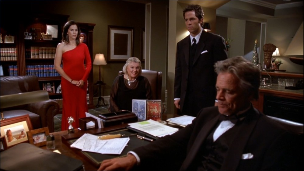 Click to view full size image
==============
2003-Jami-Gertz-in-Undercover-Christmas--screencaps-1220.jpg 2003-Jami-Gertz-in-Undercover-Christmas--screencaps-1220.jpg