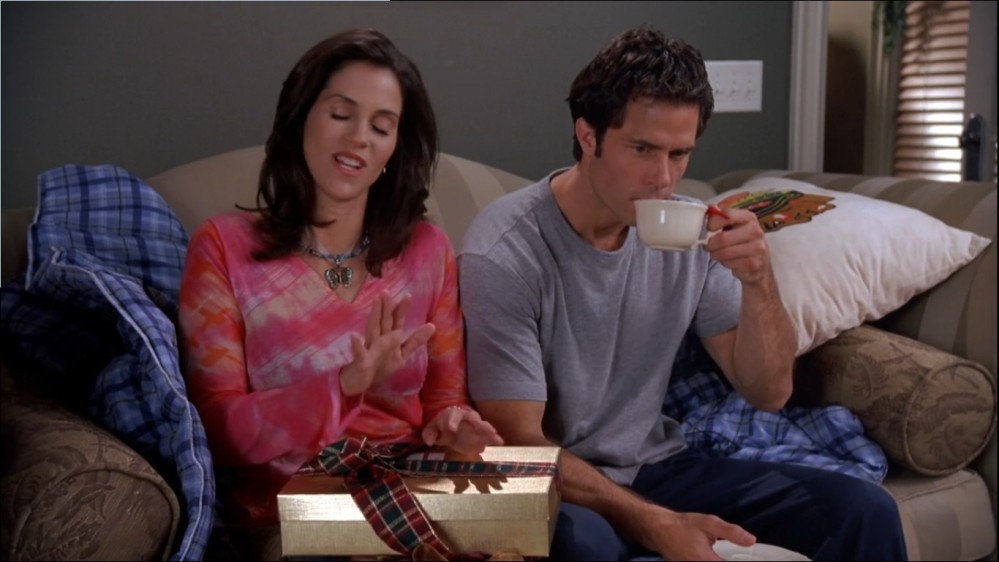 Click to view full size image
==============
2003-Jami-Gertz-in-Undercover-Christmas--screencaps-1332.jpg 2003-Jami-Gertz-in-Undercover-Christmas--screencaps-1332.jpg