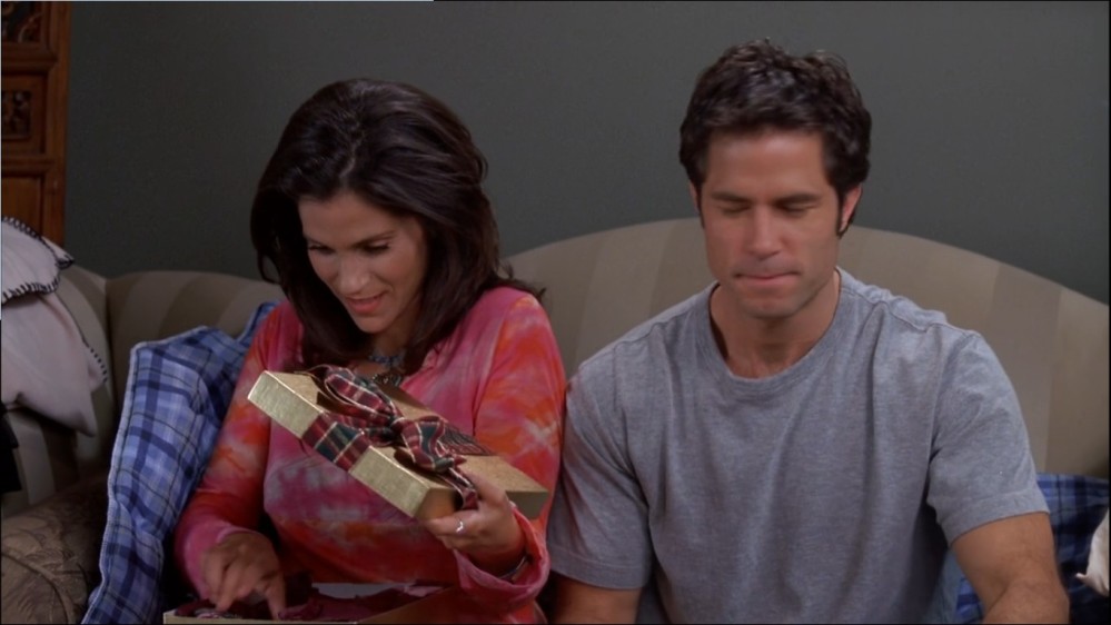 Click to view full size image
==============
2003-Jami-Gertz-in-Undercover-Christmas--screencaps-1338.jpg 2003-Jami-Gertz-in-Undercover-Christmas--screencaps-1338.jpg