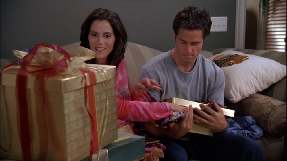 Click to view full size image
==============
2003-Jami-Gertz-in-Undercover-Christmas--screencaps-1346.jpg 2003-Jami-Gertz-in-Undercover-Christmas--screencaps-1346.jpg