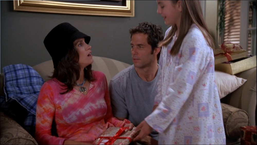 2003-Jami-Gertz-in-Undercover-Christmas--screencaps-1359.jpg