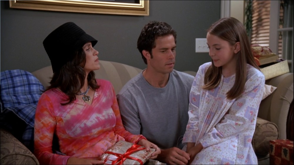 Click to view full size image
==============
2003-Jami-Gertz-in-Undercover-Christmas--screencaps-1361.jpg 2003-Jami-Gertz-in-Undercover-Christmas--screencaps-1361.jpg