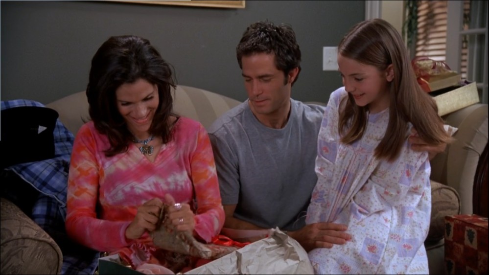 Click to view full size image
==============
2003-Jami-Gertz-in-Undercover-Christmas--screencaps-1366.jpg 2003-Jami-Gertz-in-Undercover-Christmas--screencaps-1366.jpg
