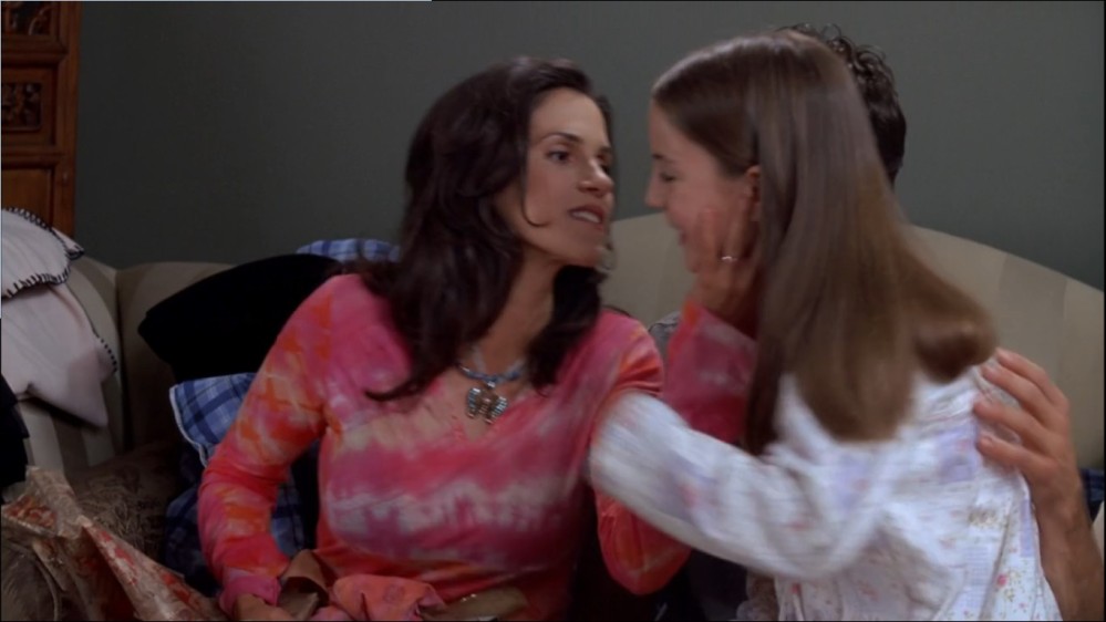 2003-Jami-Gertz-in-Undercover-Christmas--screencaps-1379.jpg