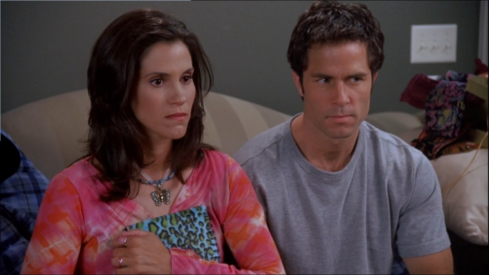 Click to view full size image
==============
2003-Jami-Gertz-in-Undercover-Christmas--screencaps-1380.jpg 2003-Jami-Gertz-in-Undercover-Christmas--screencaps-1380.jpg
