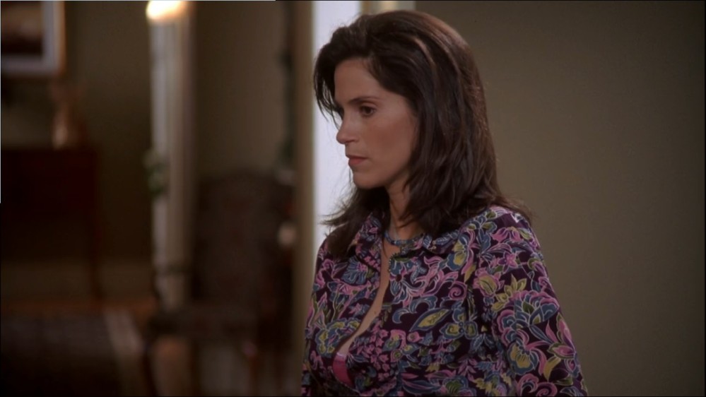 Click to view full size image
==============
2003-Jami-Gertz-in-Undercover-Christmas--screencaps-1404.jpg 2003-Jami-Gertz-in-Undercover-Christmas--screencaps-1404.jpg