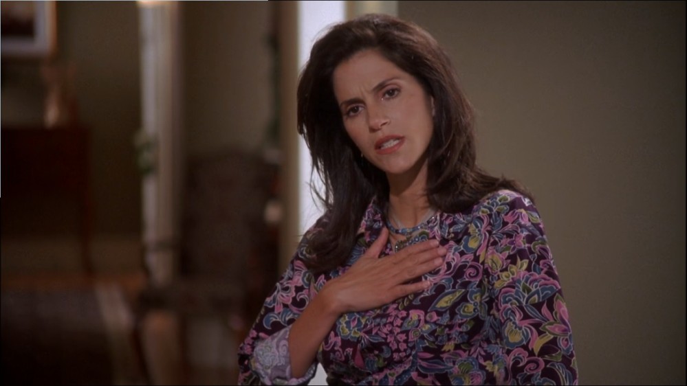 Click to view full size image
==============
2003-Jami-Gertz-in-Undercover-Christmas--screencaps-1410.jpg 2003-Jami-Gertz-in-Undercover-Christmas--screencaps-1410.jpg