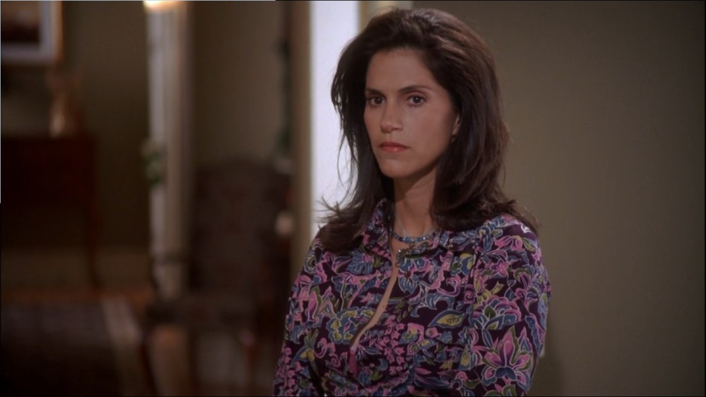 Click to view full size image
==============
2003-Jami-Gertz-in-Undercover-Christmas--screencaps-1423.jpg 2003-Jami-Gertz-in-Undercover-Christmas--screencaps-1423.jpg