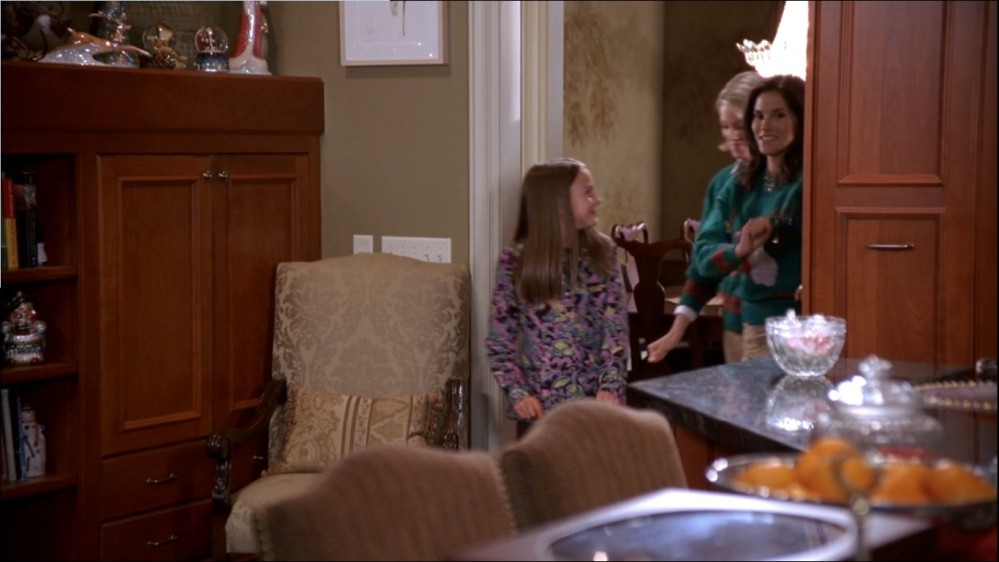 Click to view full size image
==============
2003-Jami-Gertz-in-Undercover-Christmas--screencaps-1431.jpg 2003-Jami-Gertz-in-Undercover-Christmas--screencaps-1431.jpg