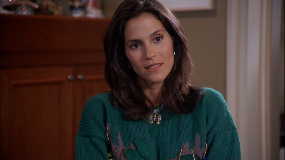 2003-Jami-Gertz-in-Undercover-Christmas--screencaps-1444.jpg