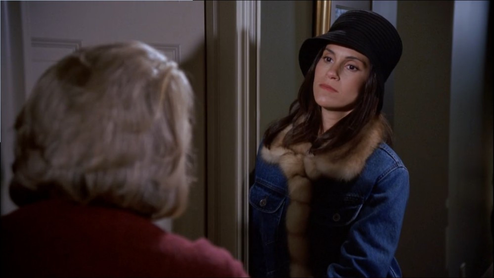 Click to view full size image
==============
2003-Jami-Gertz-in-Undercover-Christmas--screencaps-1477.jpg 2003-Jami-Gertz-in-Undercover-Christmas--screencaps-1477.jpg