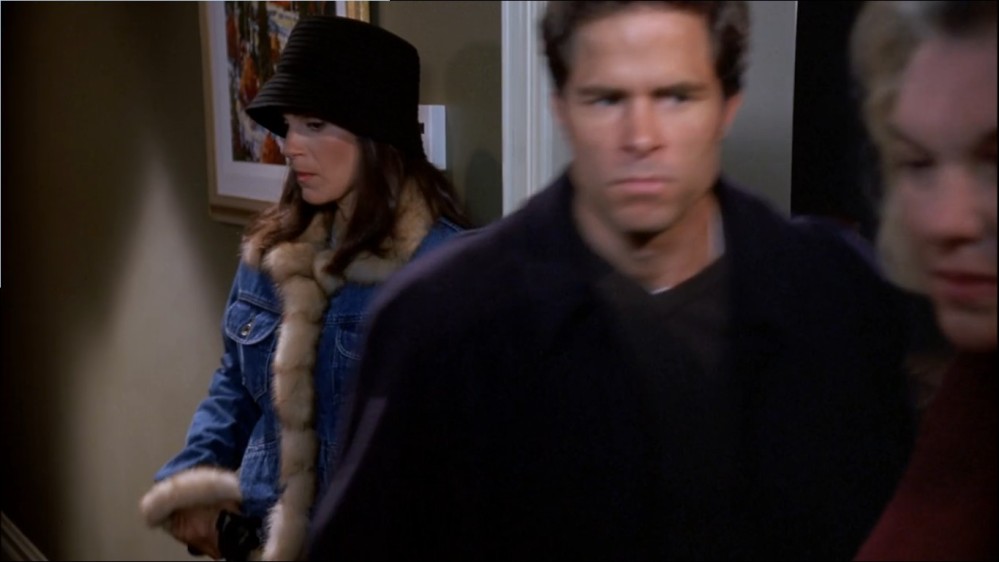 Click to view full size image
==============
2003-Jami-Gertz-in-Undercover-Christmas--screencaps-1487.jpg 2003-Jami-Gertz-in-Undercover-Christmas--screencaps-1487.jpg