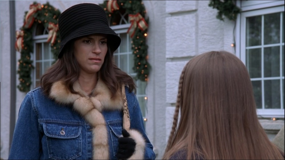 2003-Jami-Gertz-in-Undercover-Christmas--screencaps-1496.jpg