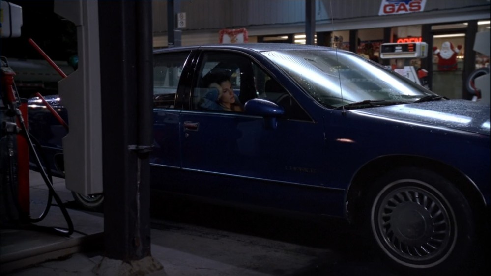 2003-Jami-Gertz-in-Undercover-Christmas--screencaps-1513.jpg