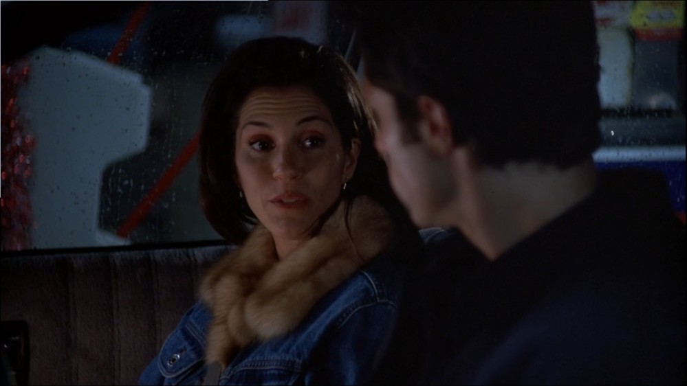 Click to view full size image
==============
2003-Jami-Gertz-in-Undercover-Christmas--screencaps-1525.jpg 2003-Jami-Gertz-in-Undercover-Christmas--screencaps-1525.jpg
