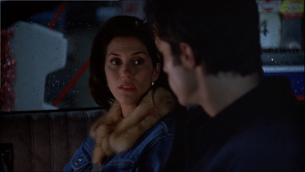 Click to view full size image
==============
2003-Jami-Gertz-in-Undercover-Christmas--screencaps-1529.jpg 2003-Jami-Gertz-in-Undercover-Christmas--screencaps-1529.jpg