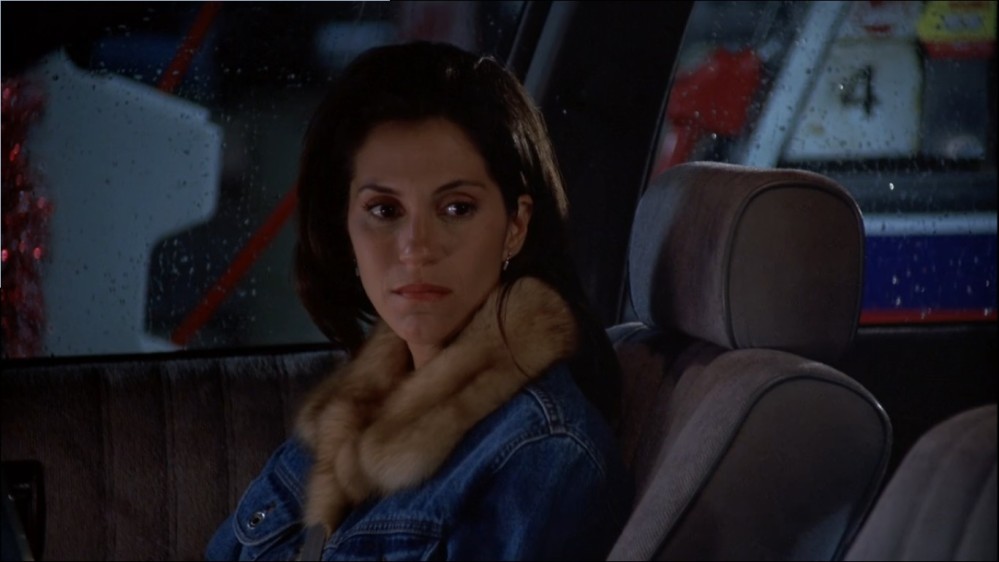 Click to view full size image
==============
2003-Jami-Gertz-in-Undercover-Christmas--screencaps-1541.jpg 2003-Jami-Gertz-in-Undercover-Christmas--screencaps-1541.jpg