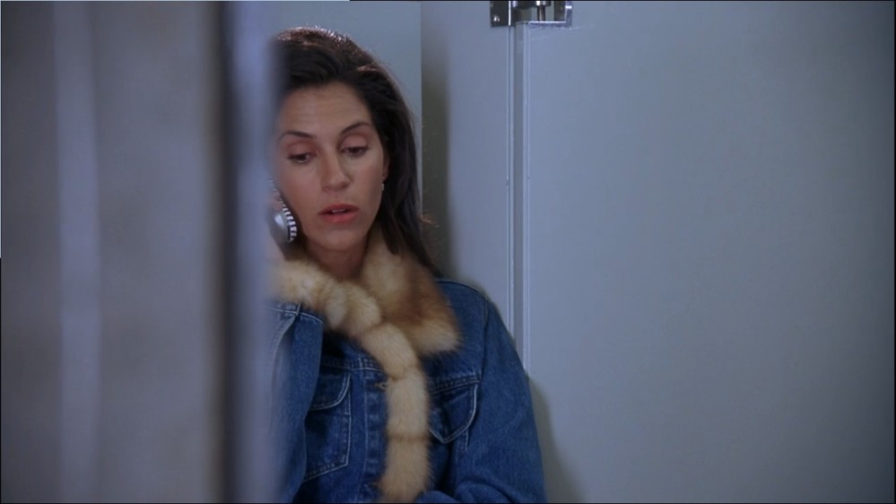 2003-Jami-Gertz-in-Undercover-Christmas--screencaps-1547.jpg