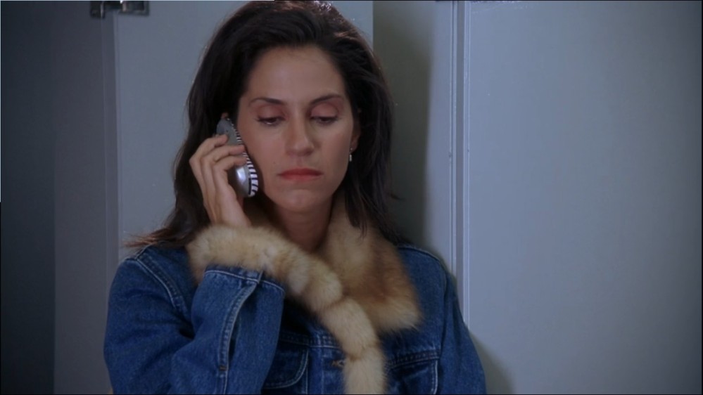 2003-Jami-Gertz-in-Undercover-Christmas--screencaps-1565.jpg