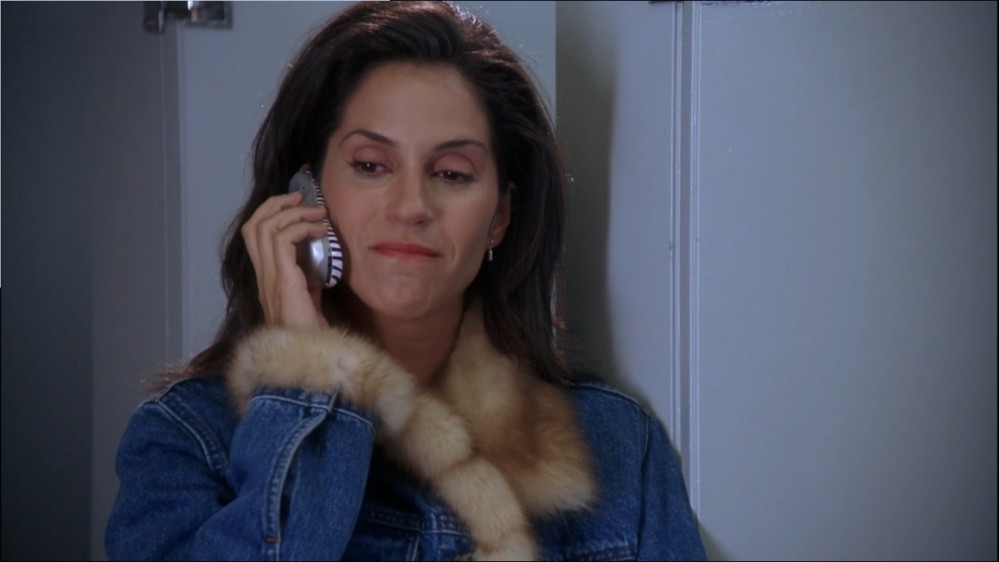 Click to view full size image
==============
2003-Jami-Gertz-in-Undercover-Christmas--screencaps-1573.jpg 2003-Jami-Gertz-in-Undercover-Christmas--screencaps-1573.jpg