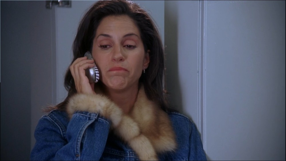 Click to view full size image
==============
2003-Jami-Gertz-in-Undercover-Christmas--screencaps-1576.jpg 2003-Jami-Gertz-in-Undercover-Christmas--screencaps-1576.jpg