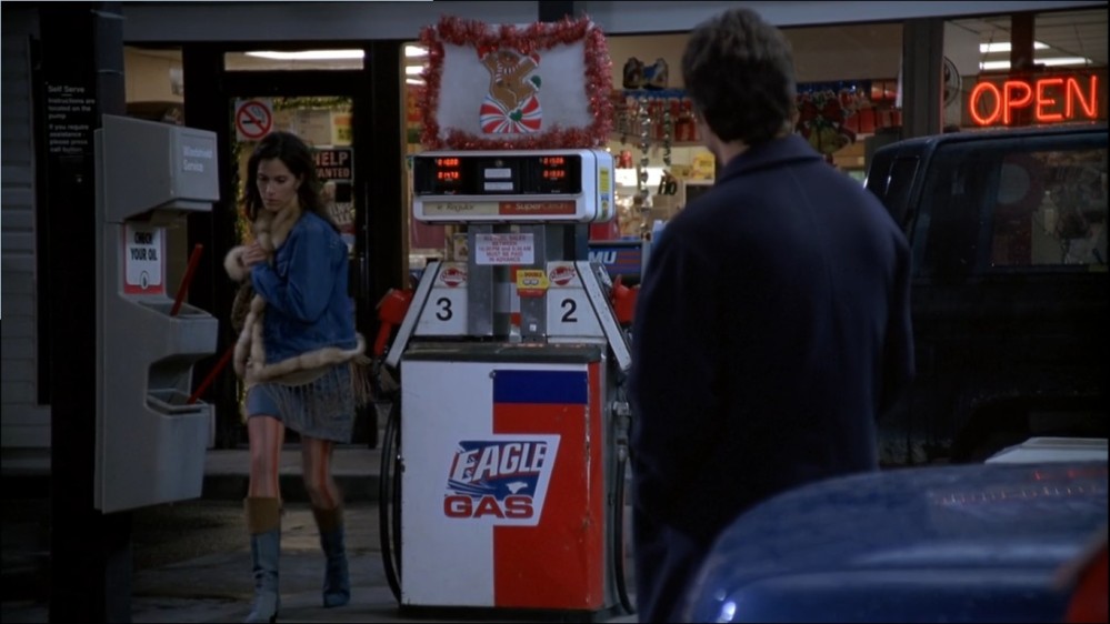 2003-Jami-Gertz-in-Undercover-Christmas--screencaps-1609.jpg