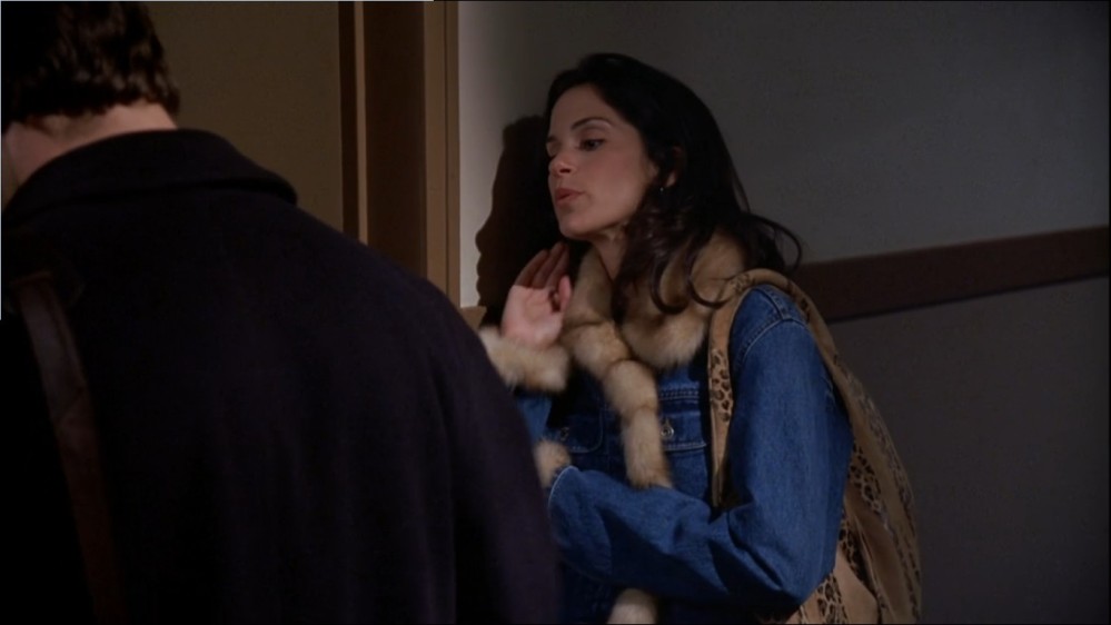 2003-Jami-Gertz-in-Undercover-Christmas--screencaps-1620.jpg