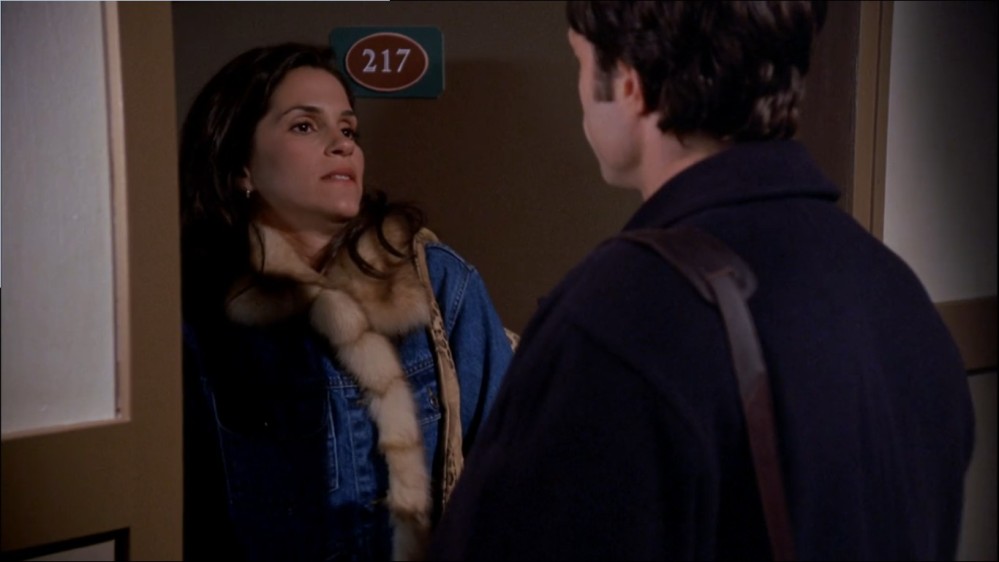 Click to view full size image
==============
2003-Jami-Gertz-in-Undercover-Christmas--screencaps-1644.jpg 2003-Jami-Gertz-in-Undercover-Christmas--screencaps-1644.jpg
