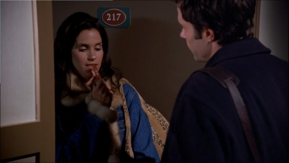 Click to view full size image
==============
2003-Jami-Gertz-in-Undercover-Christmas--screencaps-1648.jpg 2003-Jami-Gertz-in-Undercover-Christmas--screencaps-1648.jpg