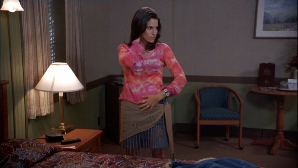 2003-Jami-Gertz-in-Undercover-Christmas--screencaps-1667.jpg