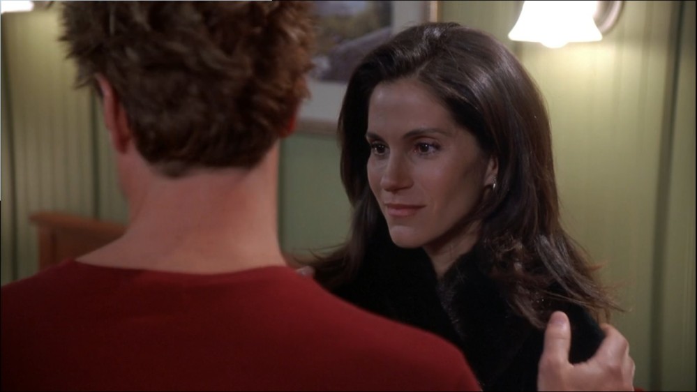 Click to view full size image
==============
2003-Jami-Gertz-in-Undercover-Christmas--screencaps-1731.jpg 2003-Jami-Gertz-in-Undercover-Christmas--screencaps-1731.jpg