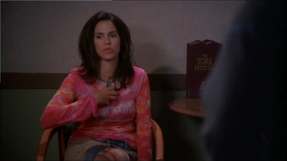 Click to view full size image
==============
2003-Jami-Gertz-in-Undercover-Christmas--screencaps-1811.jpg 2003-Jami-Gertz-in-Undercover-Christmas--screencaps-1811.jpg