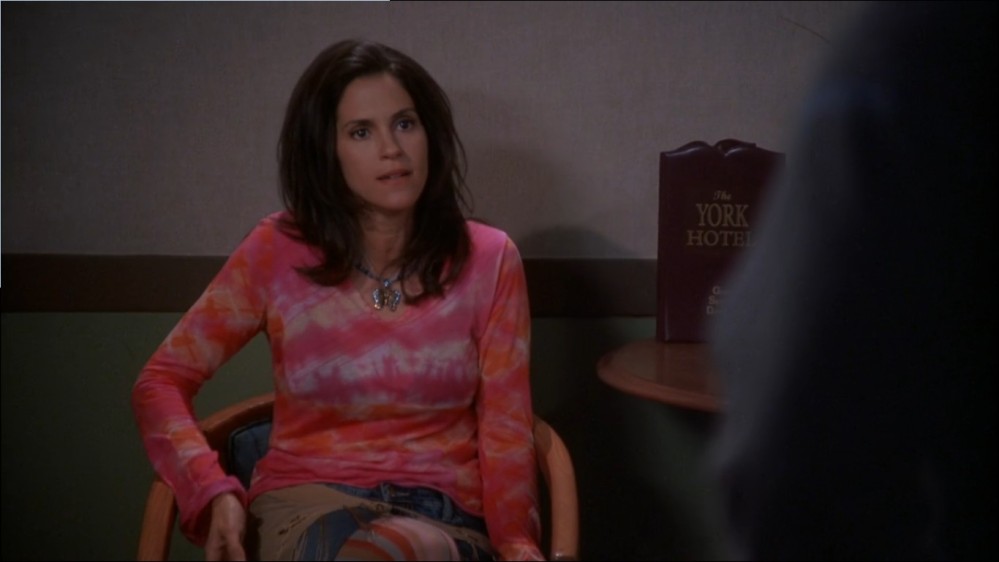 Click to view full size image
==============
2003-Jami-Gertz-in-Undercover-Christmas--screencaps-1813.jpg 2003-Jami-Gertz-in-Undercover-Christmas--screencaps-1813.jpg