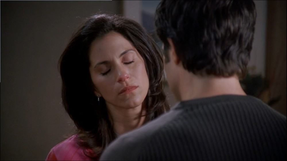 Click to view full size image
==============
2003-Jami-Gertz-in-Undercover-Christmas--screencaps-1827.jpg 2003-Jami-Gertz-in-Undercover-Christmas--screencaps-1827.jpg